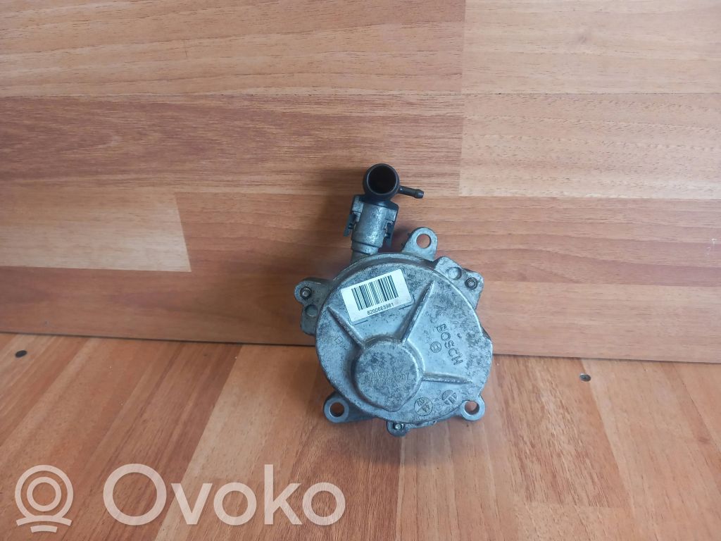 Renault Laguna III Bomba de vacío 