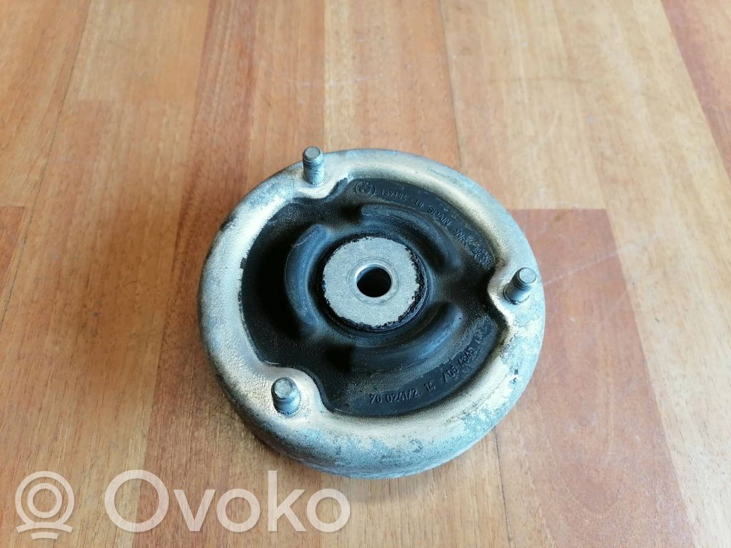 BMW 5 E60 E61 Coil spring mount 