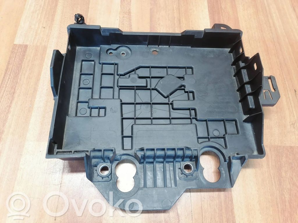 Renault Modus Akumuliatoriaus tvirtinimo padas 