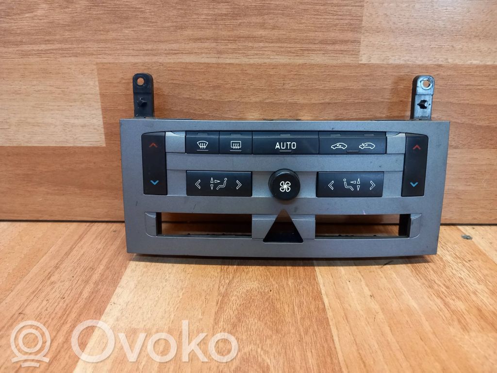 Peugeot 407 Climate control unit 