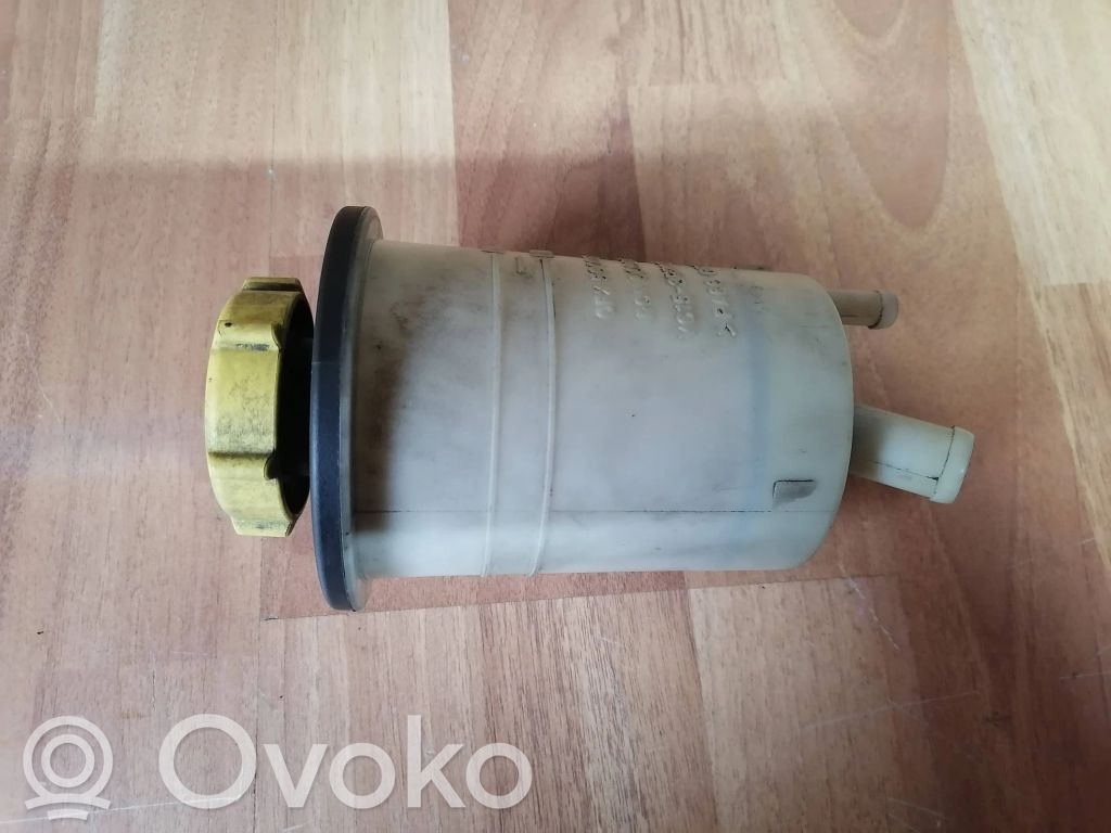 Zbiornik płynu wspomagania układu kierowniczego   YC153R700AA,QFX500060,RQN000011,5H223D588AA,5H327H496AA,5H327H496AB,C2D40723,C2Z30494,JDE5680