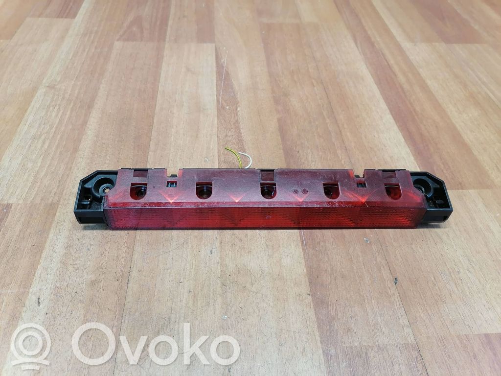 Peugeot 407 Third/center stoplight 