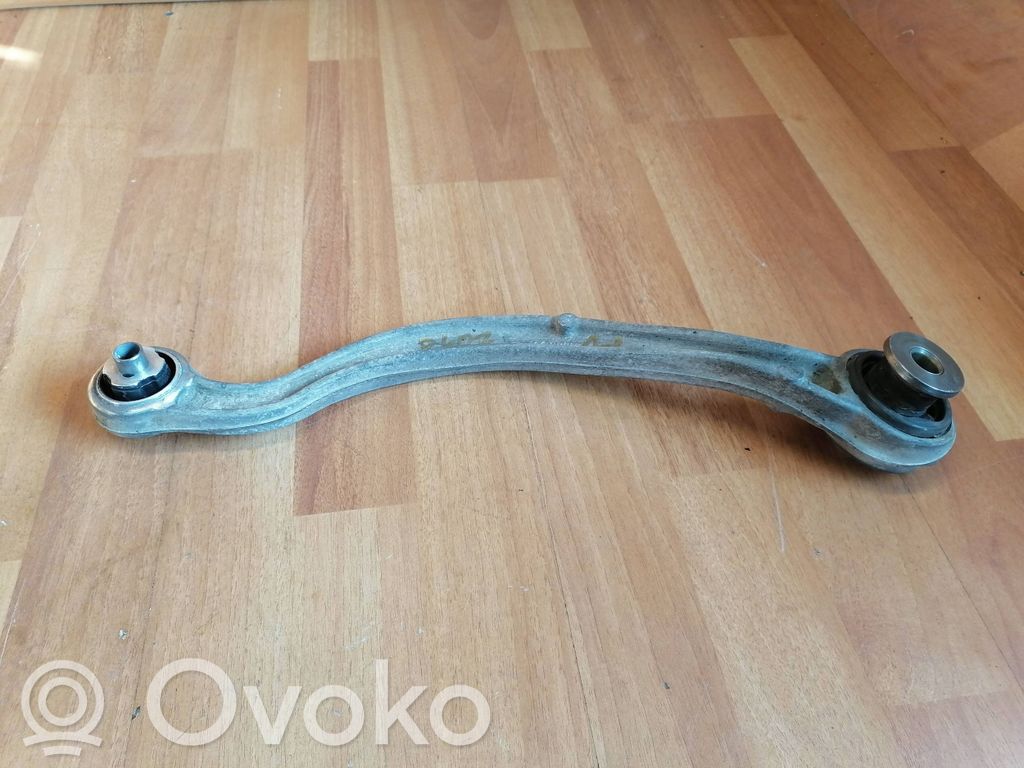 Peugeot 407 Рычаг 