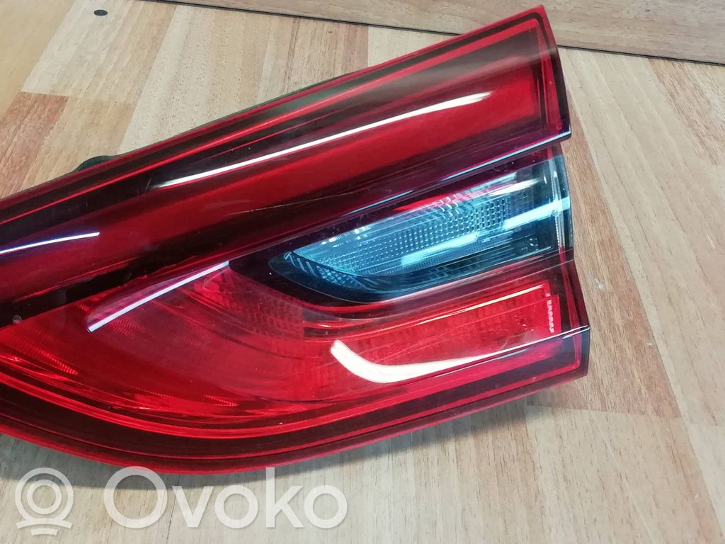 Opel Insignia B Takaluukun takavalot 