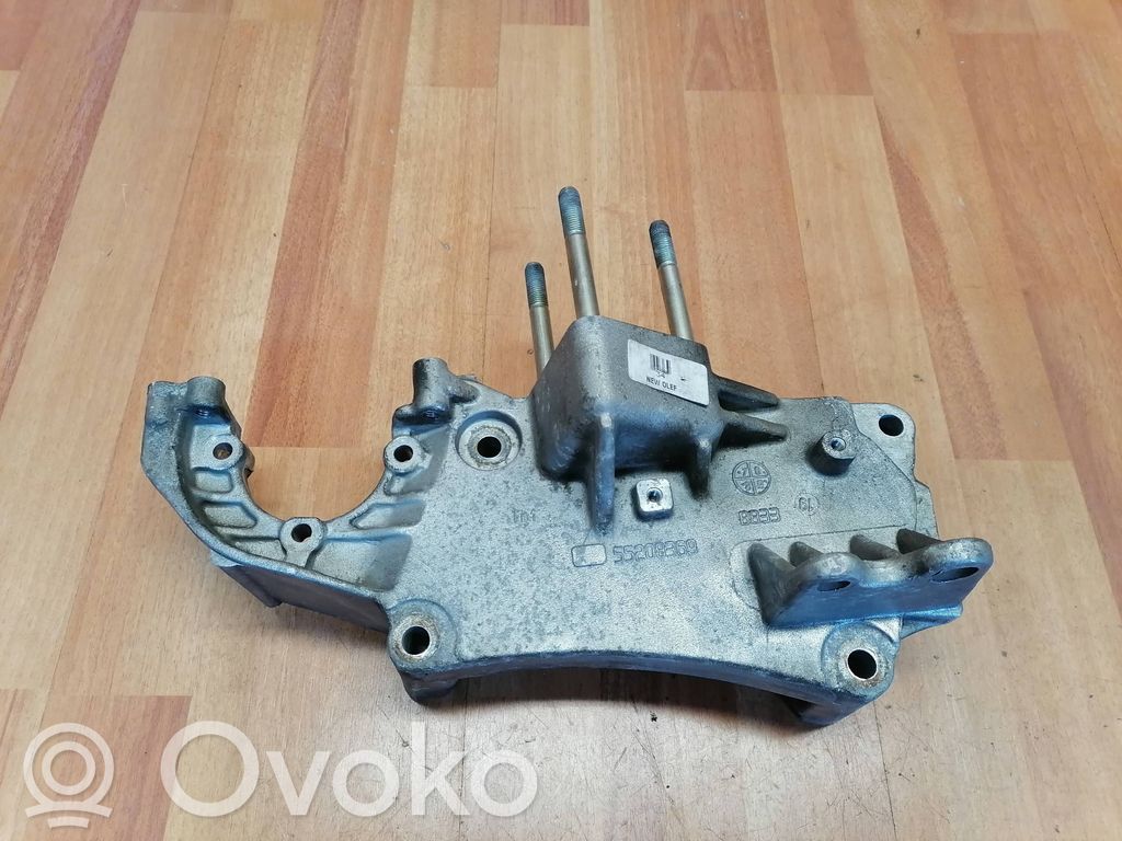 Fiat Doblo Engine mounting bracket 
