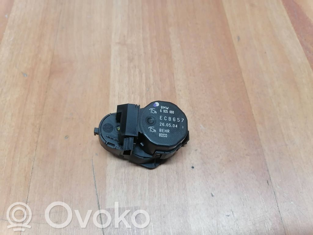 Gaisa vārsta motoriņš   6935080,ECB657