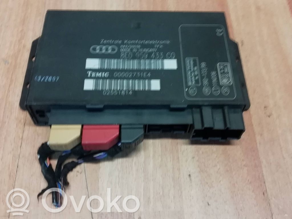 Audi A4 S4 B7 8E 8H Komforto modulis 