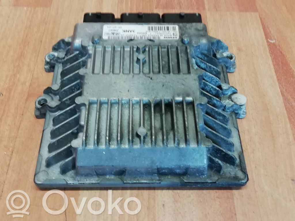 Ford Focus Engine control unit/module 