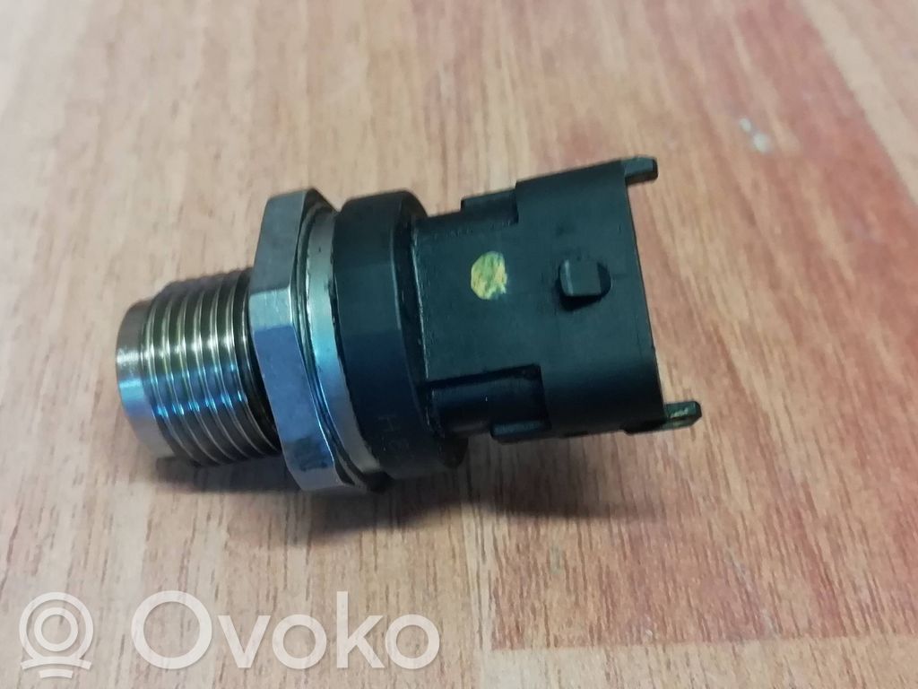 Kraftstoffdrucksensor   8200897892,0281006726,H8200897892