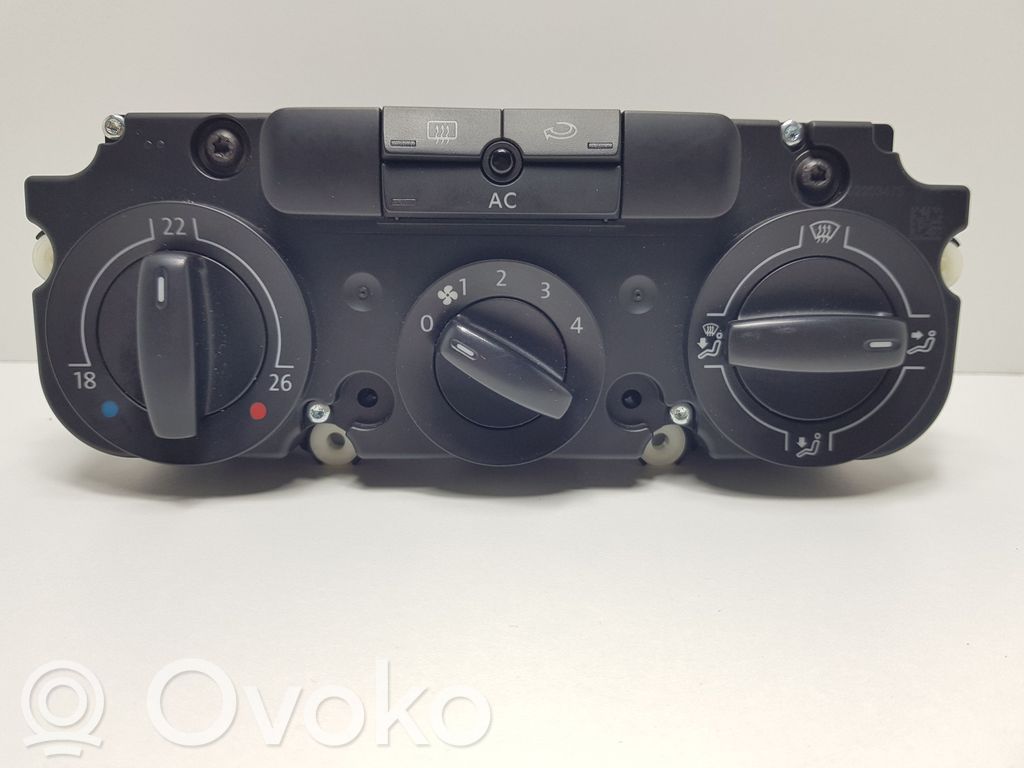 Volkswagen Tiguan Climate control unit 