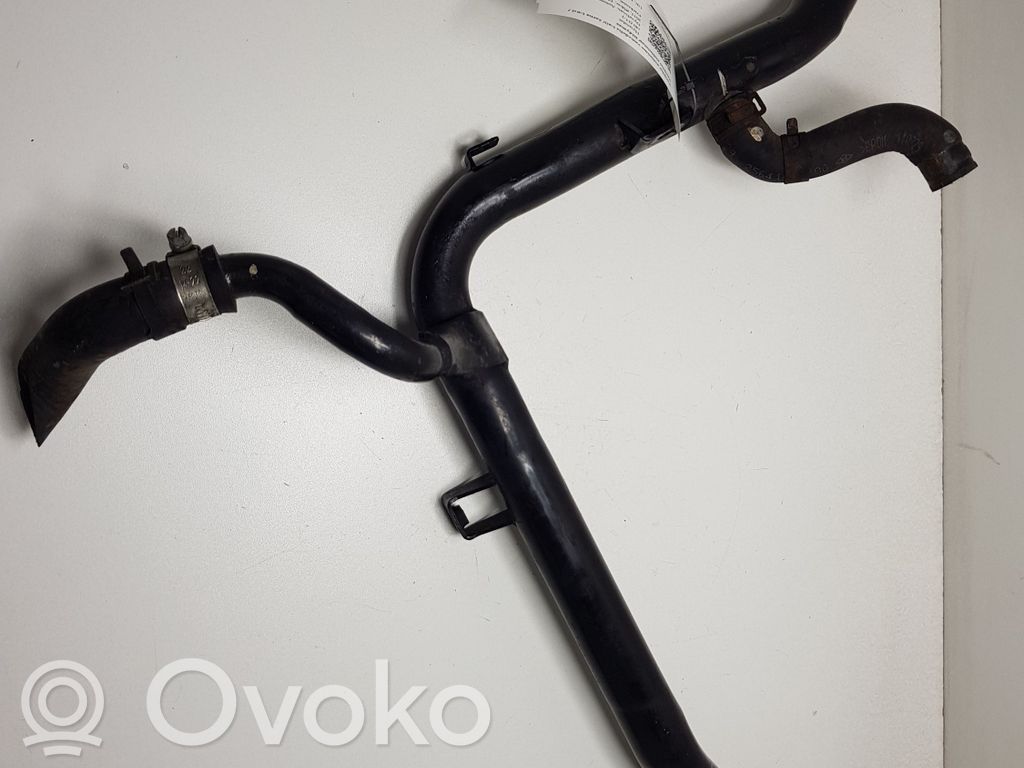 Engine coolant pipe/hose
