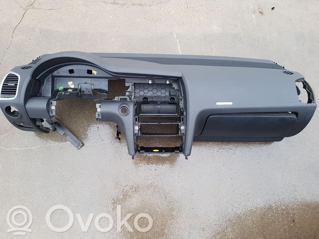 Audi Q7 4L Panelė 