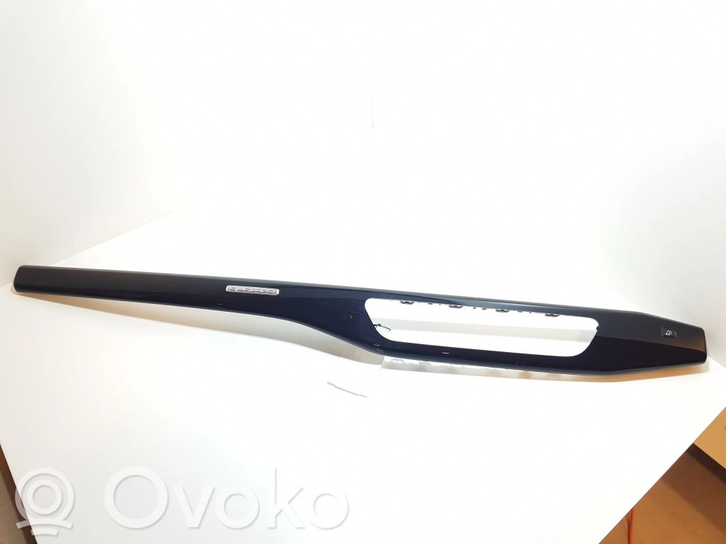 Audi A4 S4 B9 8W Panelės apdaila 