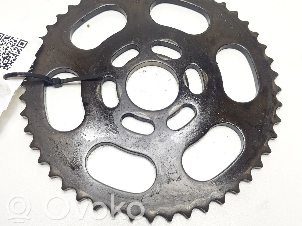 Volkswagen Touareg II Timing chain sprocket 