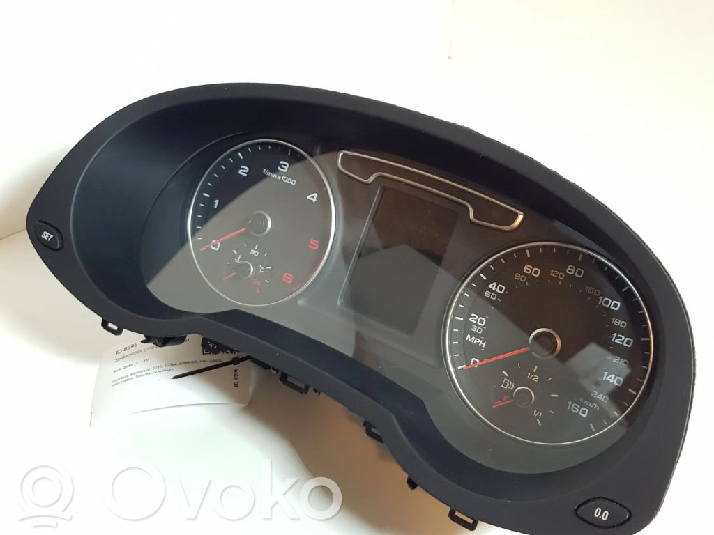 Audi Q3 8U Speedometer (instrument cluster) 