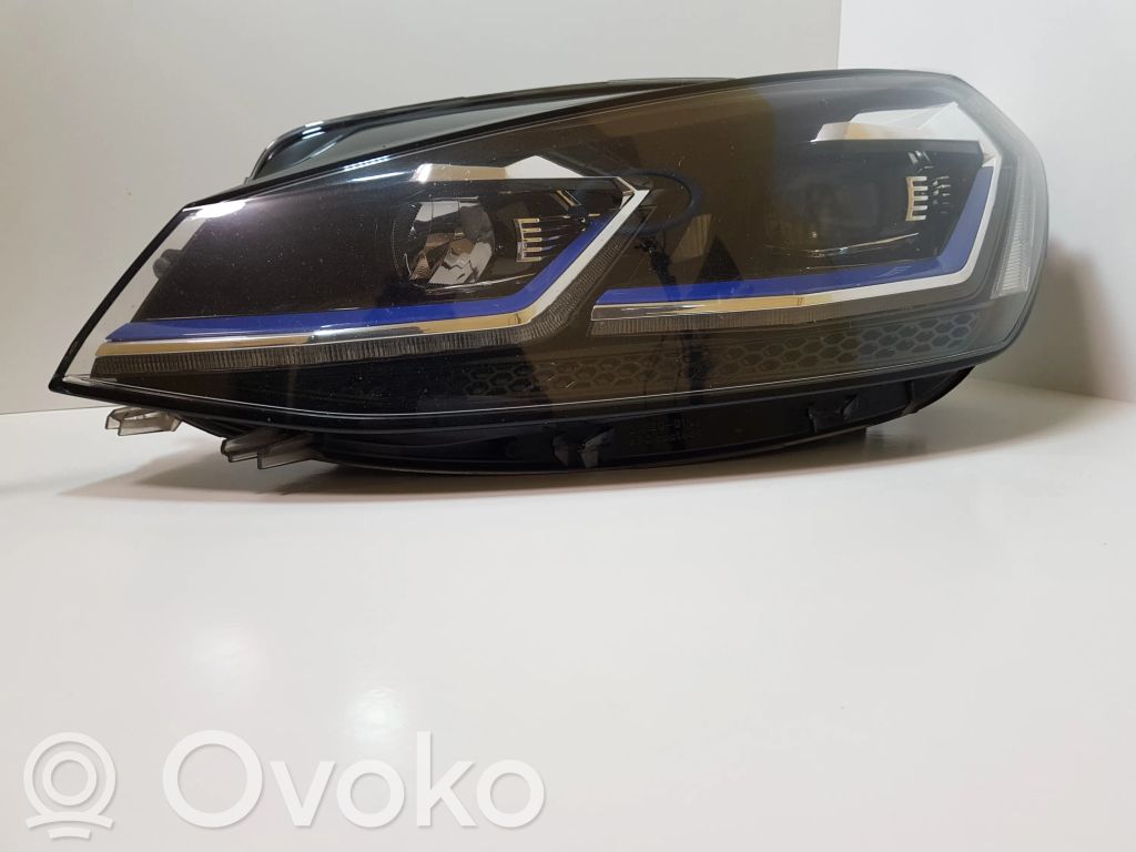 Volkswagen e-Golf Scheinwerfer 
