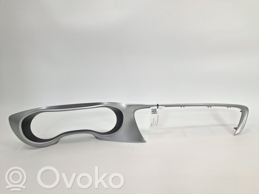 Chrysler Pacifica Dashboard trim 