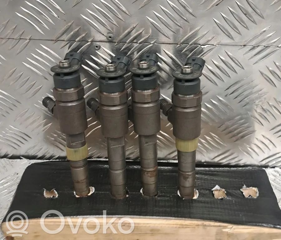 Fuel injector   4596