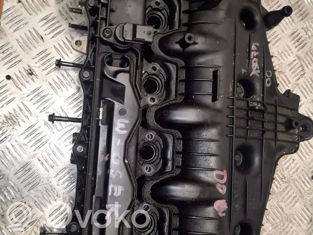 Volvo XC60 Engine head 