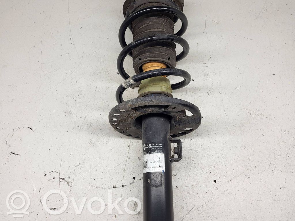 BMW X3 G01 Amortyzator osi przedniej ze sprężyną 