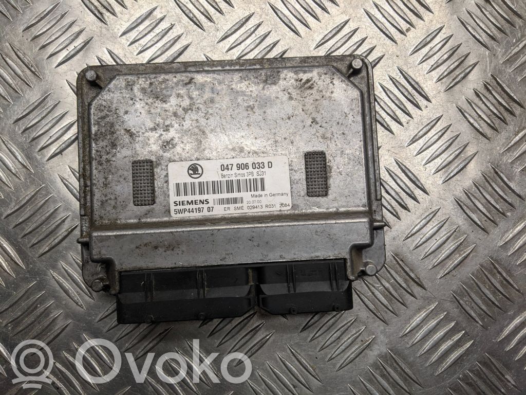 Engine control unit/module   047906033D,3PBSJ31,5WP4419707