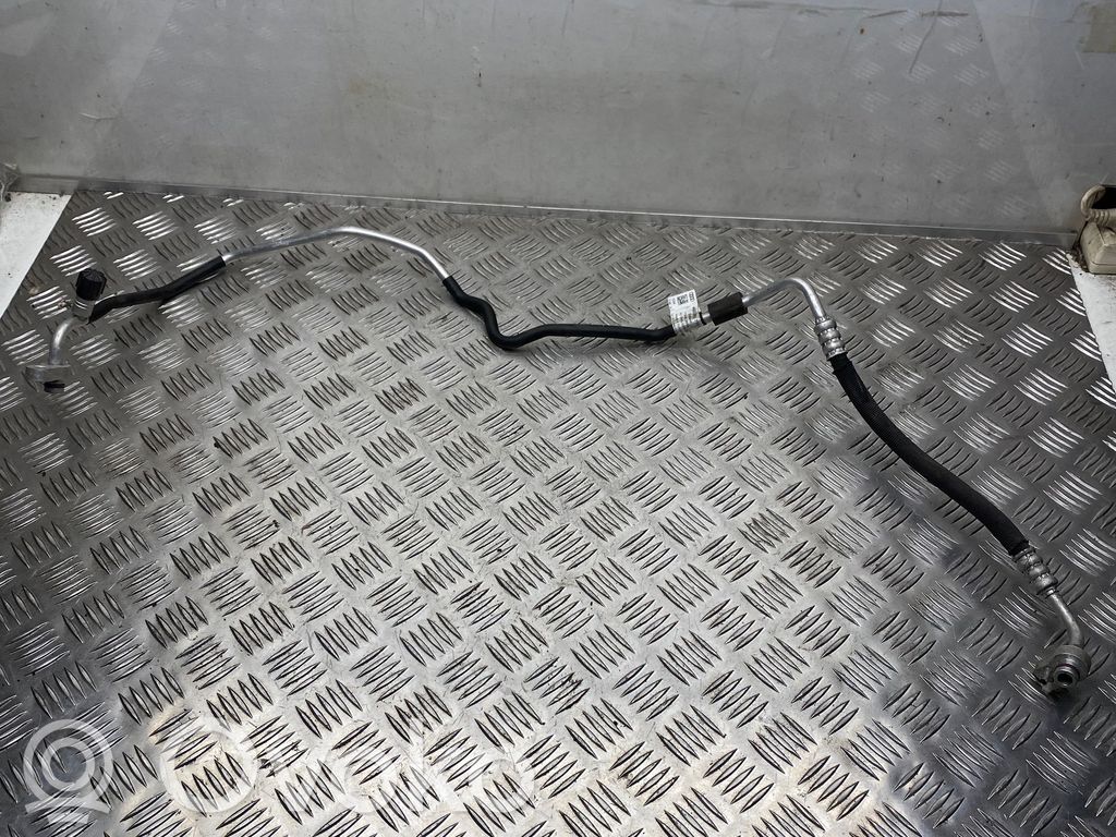 Ilmastointilaitteen putki (A/C)   4G0260710AK,AC00300206020T
