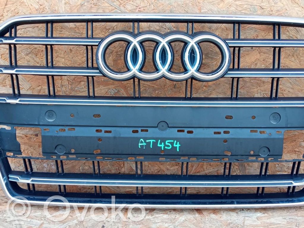 Audi A6 C7 Maskownica / Grill / Atrapa górna chłodnicy 