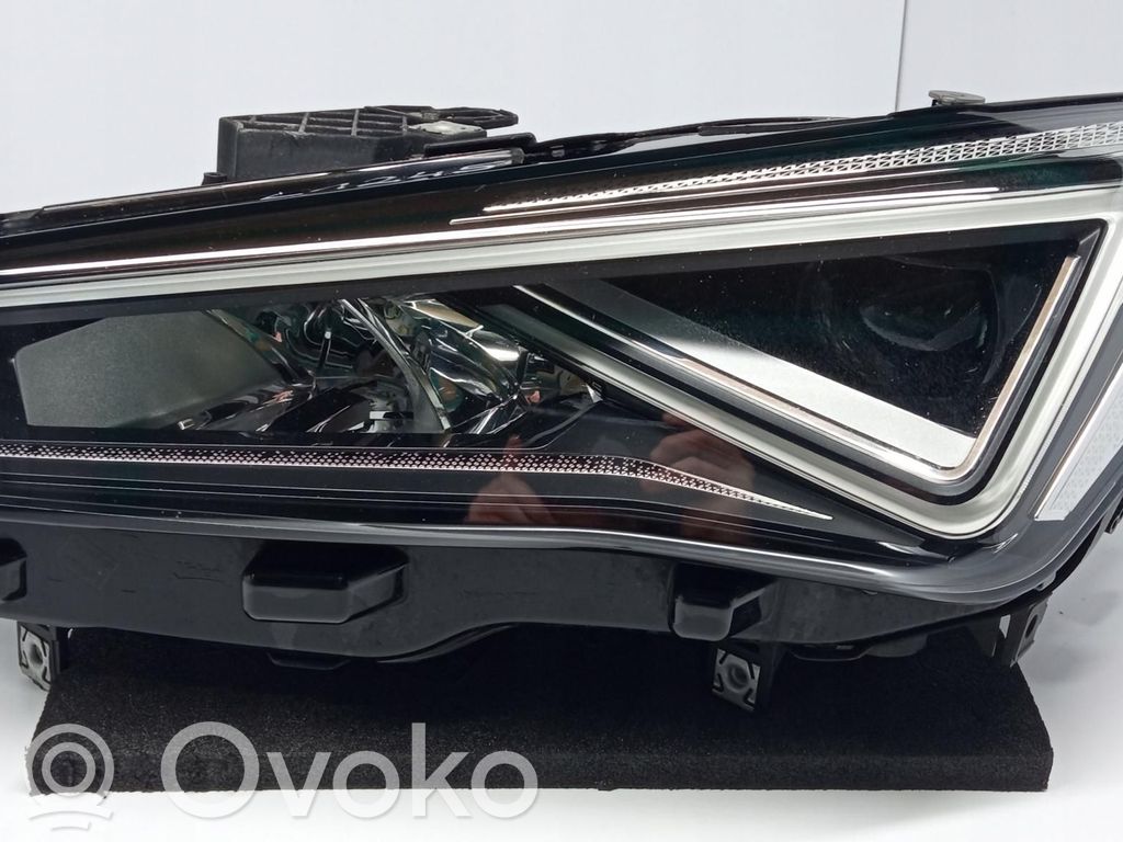 Seat Leon IV Headlight/headlamp 