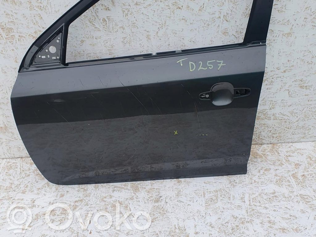 Durvis   D257