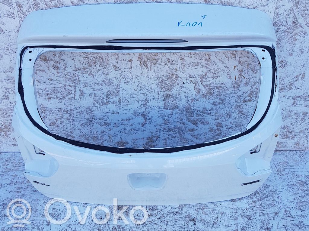 KIA Rio Takaluukun/tavaratilan kansi 