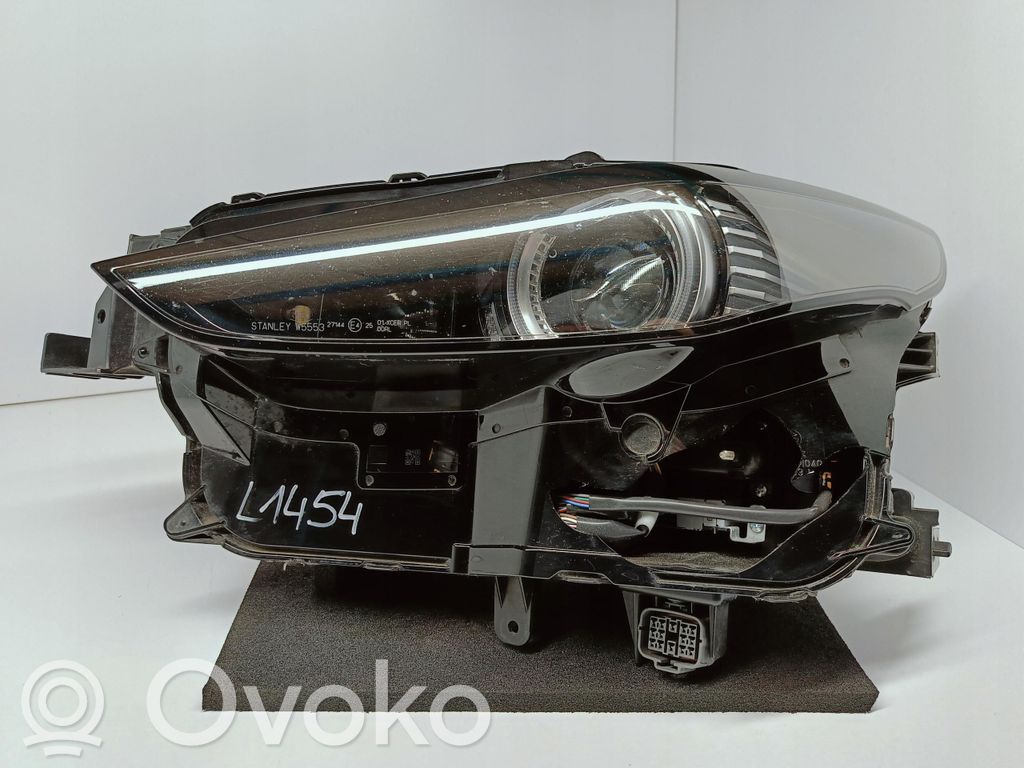 Mazda CX-30 Headlight/headlamp 