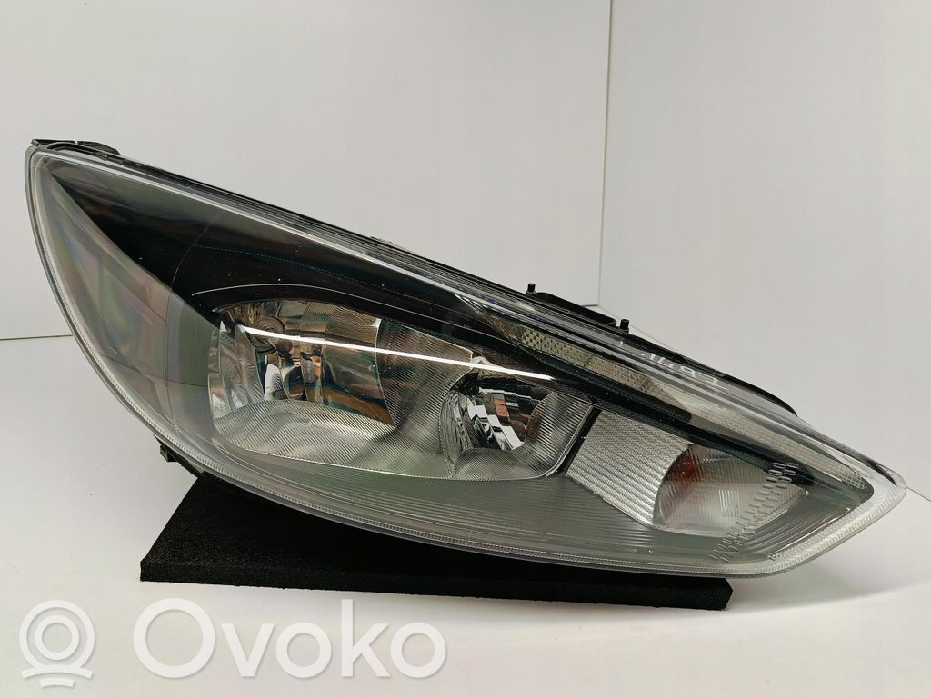 Ford Focus Scheinwerfer 