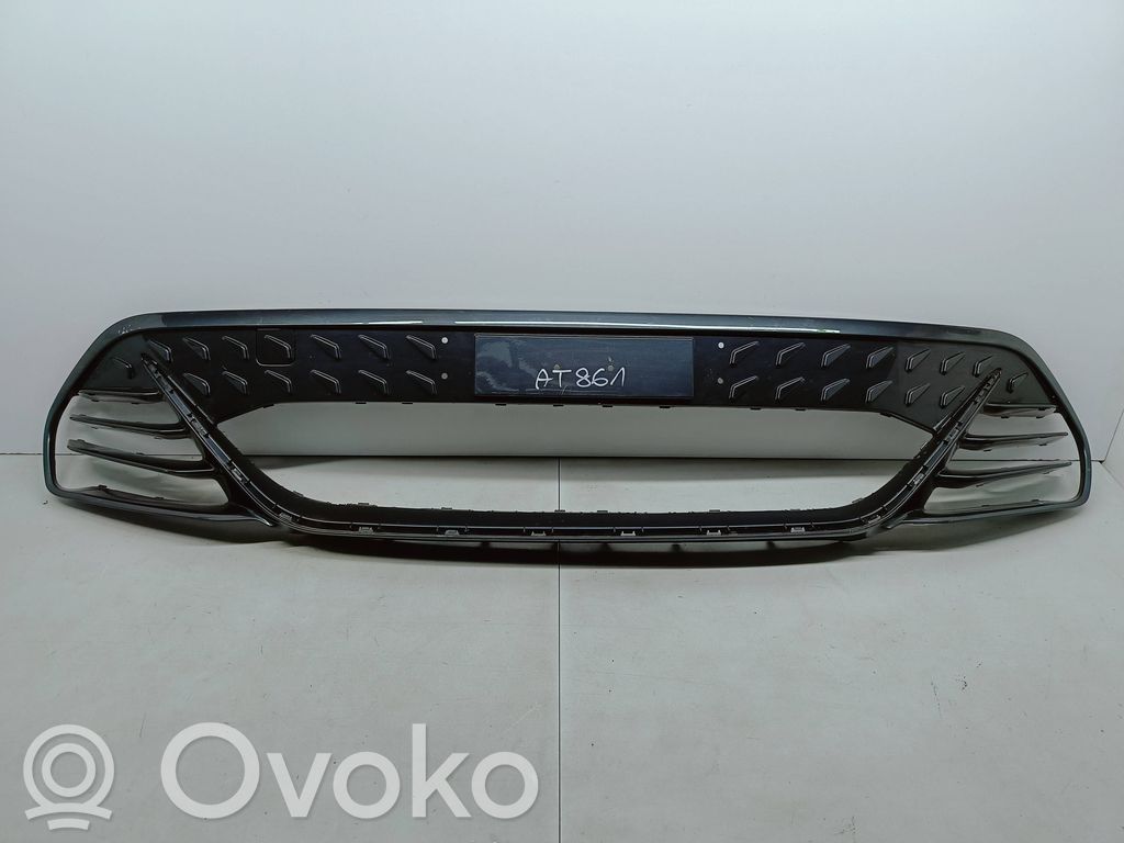 Front bumper   10E805903C,AT861