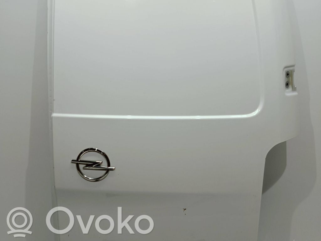 Opel Zafira Life Aizmugurējās durvis 