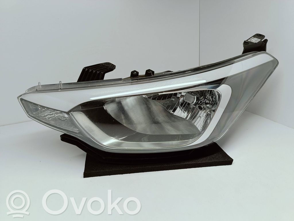 Hyundai i20 (GB IB) Lampa przednia 