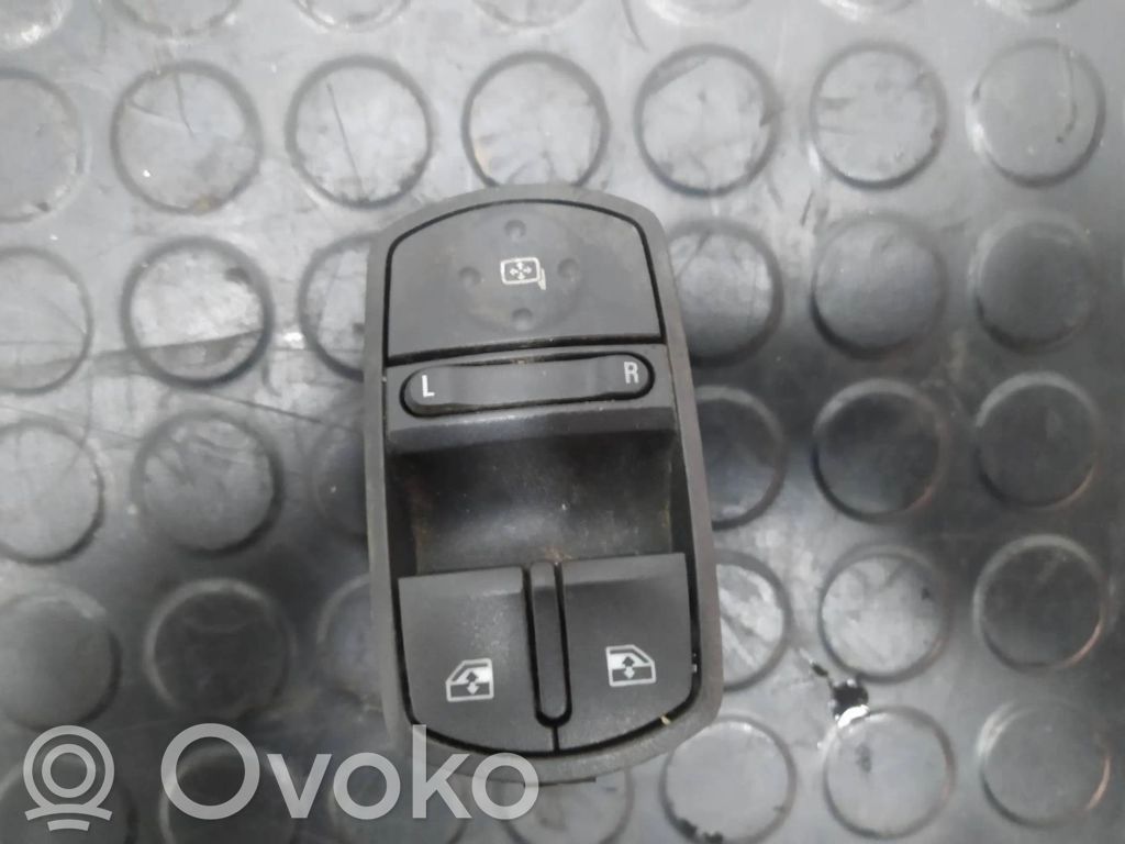 Interruptor del elevalunas eléctrico