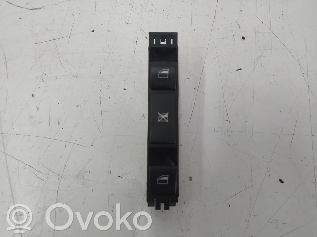 Electric window control switch   6902184,6902184