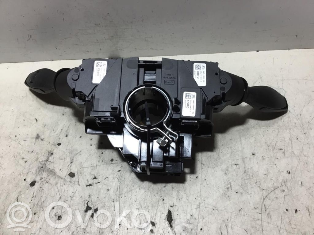 Interruptor de control multifunción   8A6T13N064BE