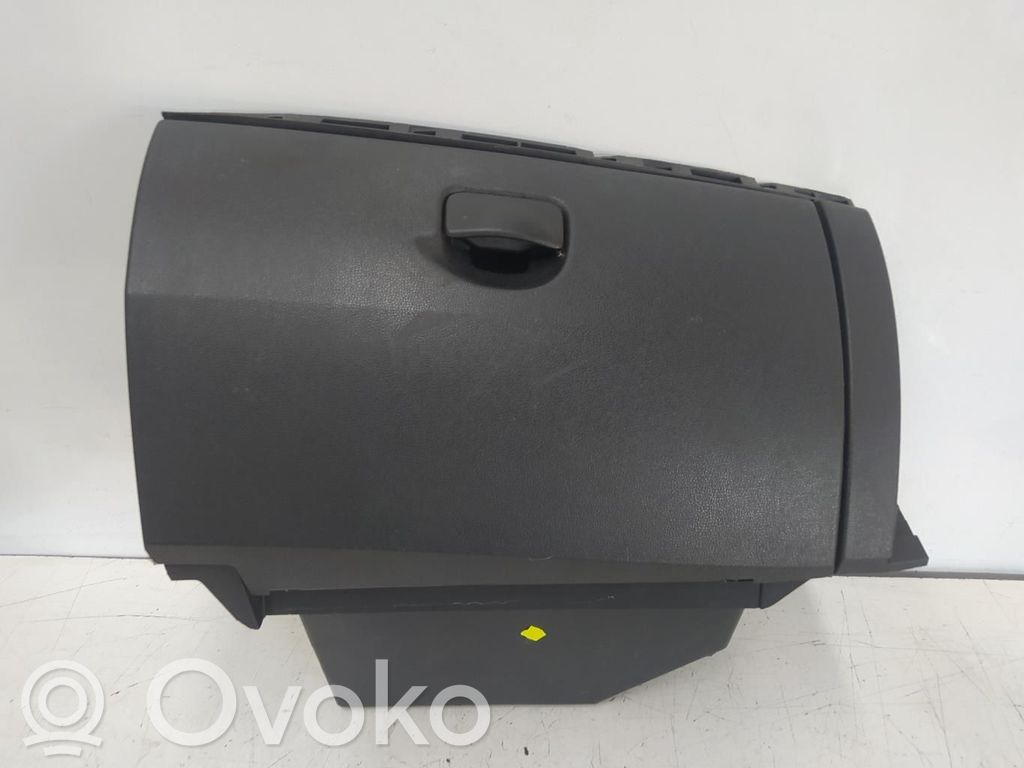 Guantera   8200407712