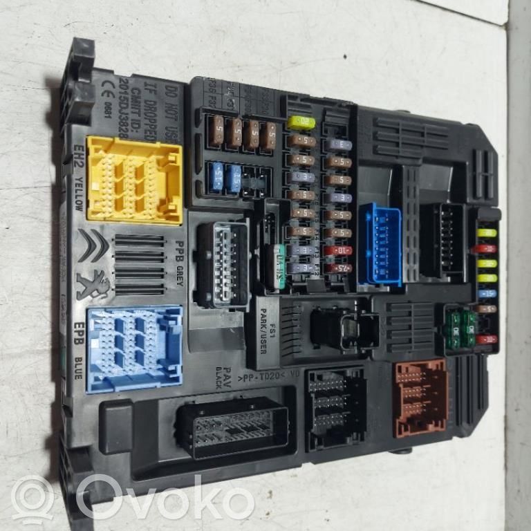 Módulo de fusible   9820977180