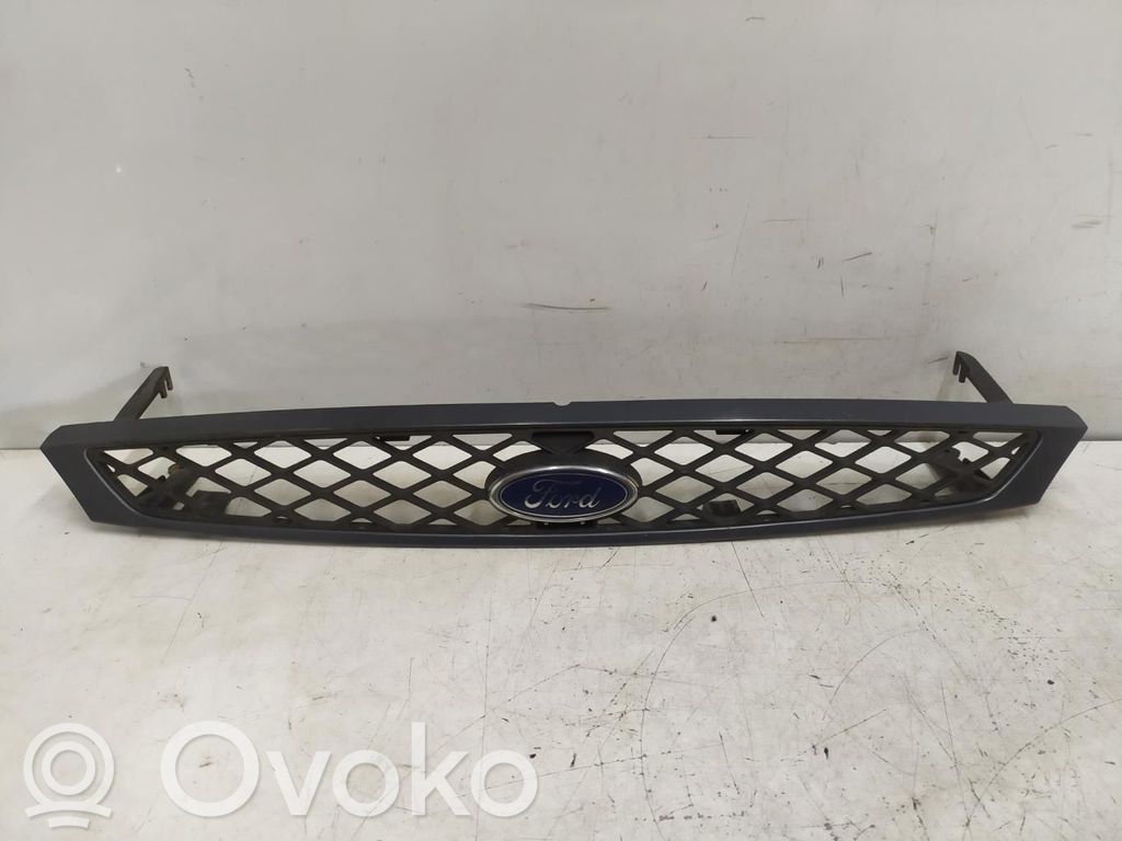 Front grill   2M518200DCW