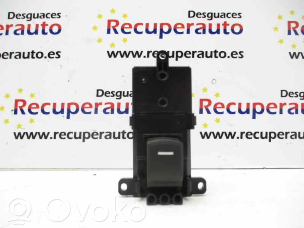 Electric window control switch   TLAE11L