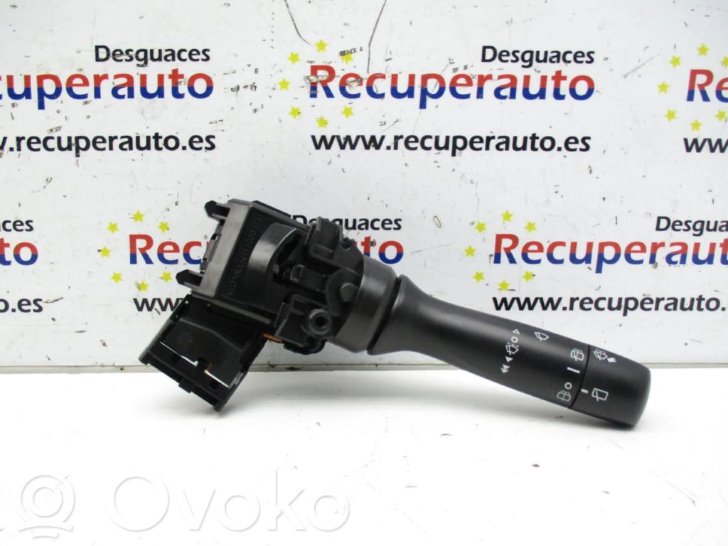 Interruptor del limpiaparabrisas   17F144