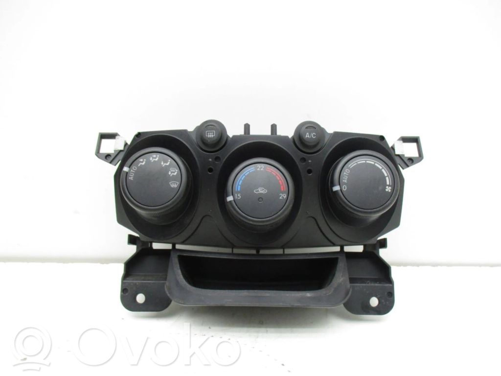 Mazda 2 Climate control unit 