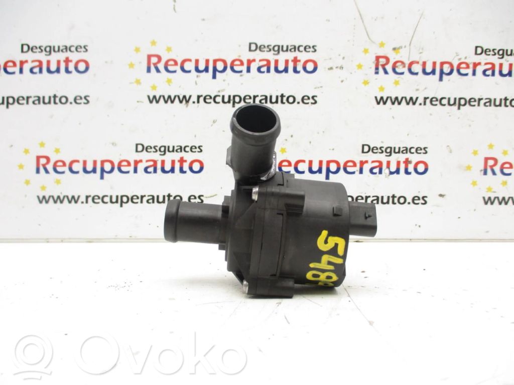 Bomba de agua   5Q0965567