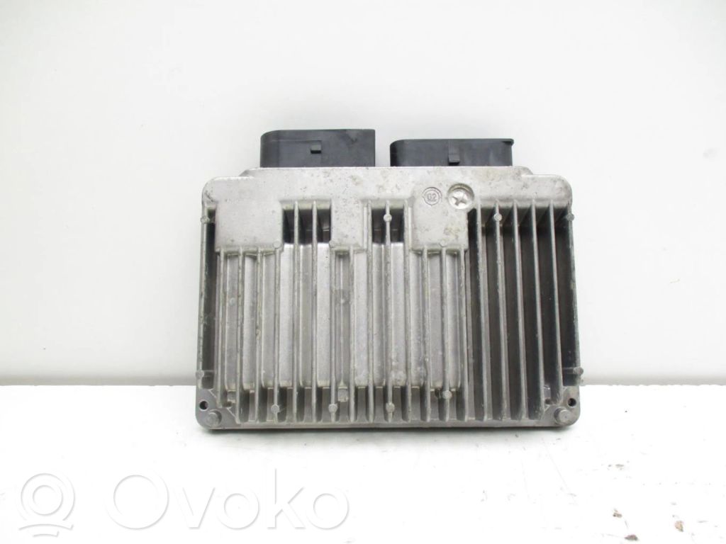 Motorsteuergerät ECU   7516809
