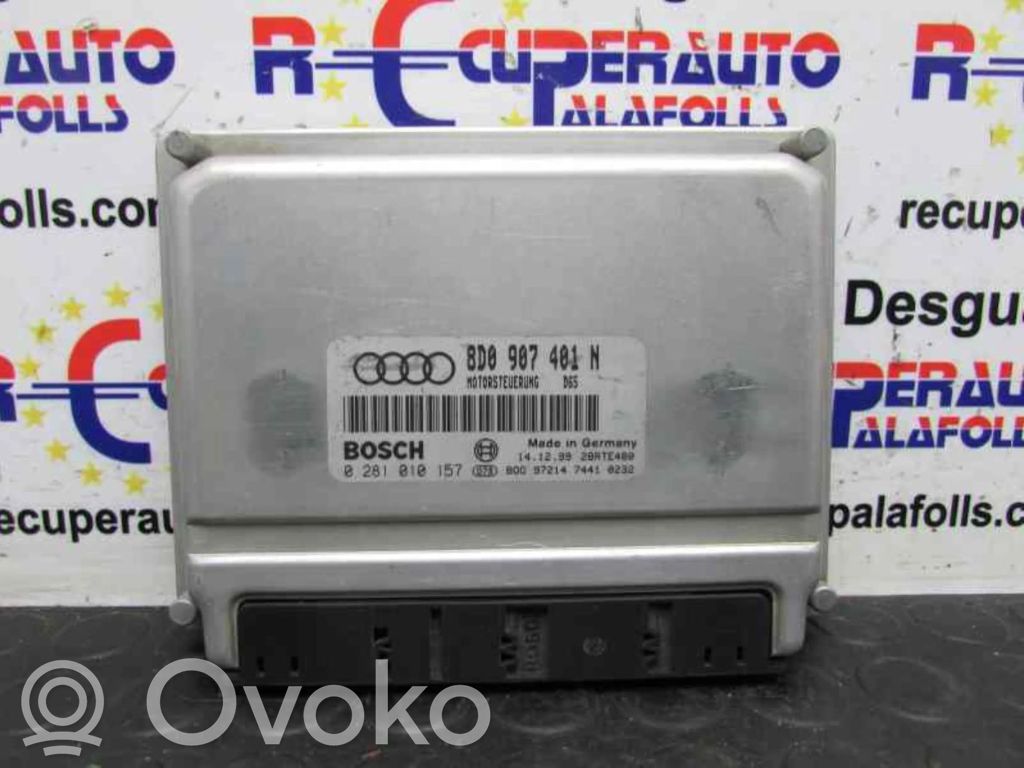 Unidad de control/módulo ECU del motor   8D0907401N