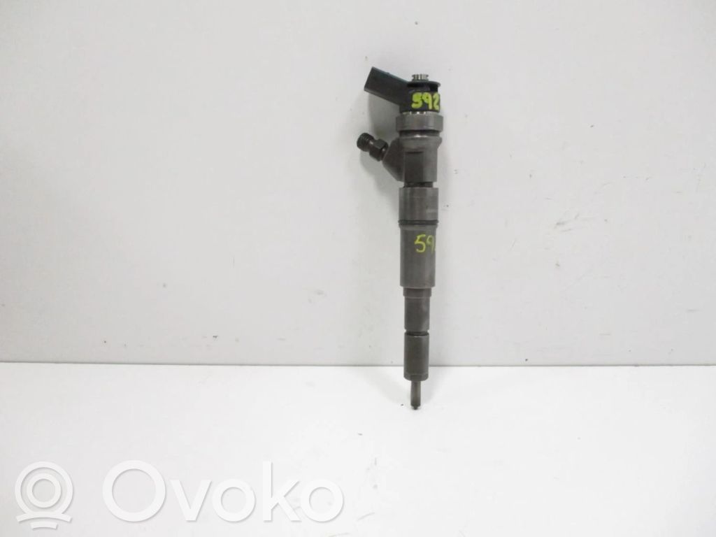 Fuel injector   7793836