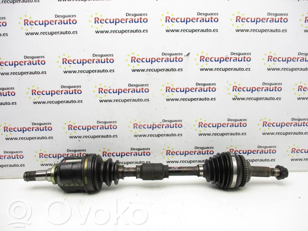 Toyota Corolla E120 E130 Kardanas komplekte 