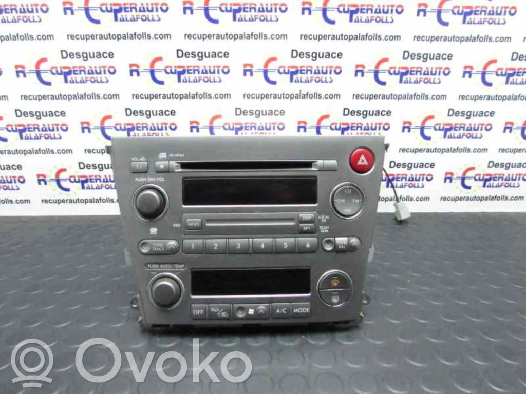Subaru Legacy Radio/CD/DVD/GPS head unit 
